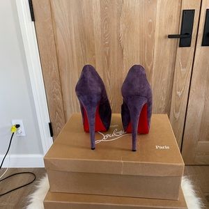 Christian louboutin purple suede heels